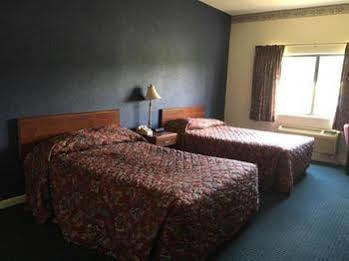 Cci Express Inn Central City Экстерьер фото