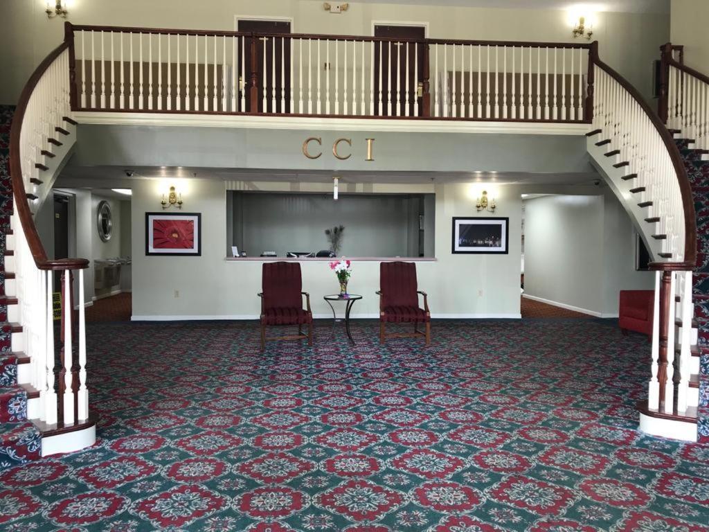 Cci Express Inn Central City Экстерьер фото